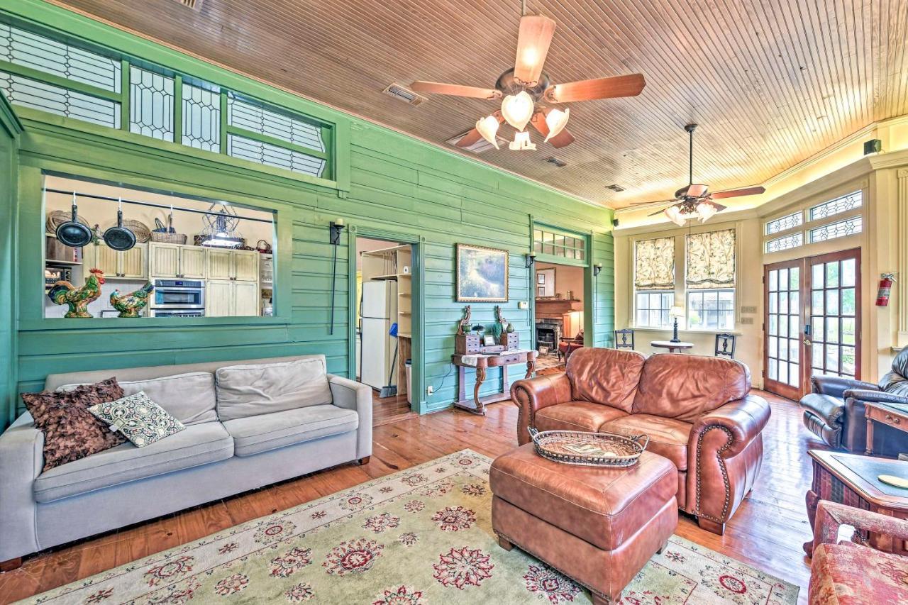 The Lilly House Historic Glen Rose Home With Porch! エクステリア 写真